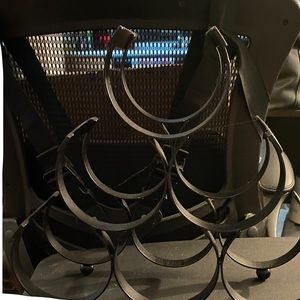 6 bottle metal wine rack
